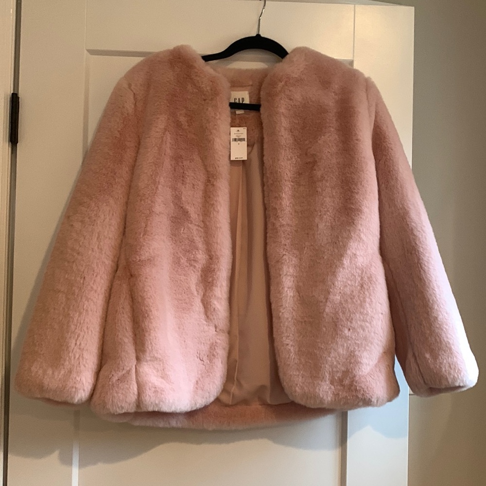 NWT GAP Pink Faux Fur Jacket New Small